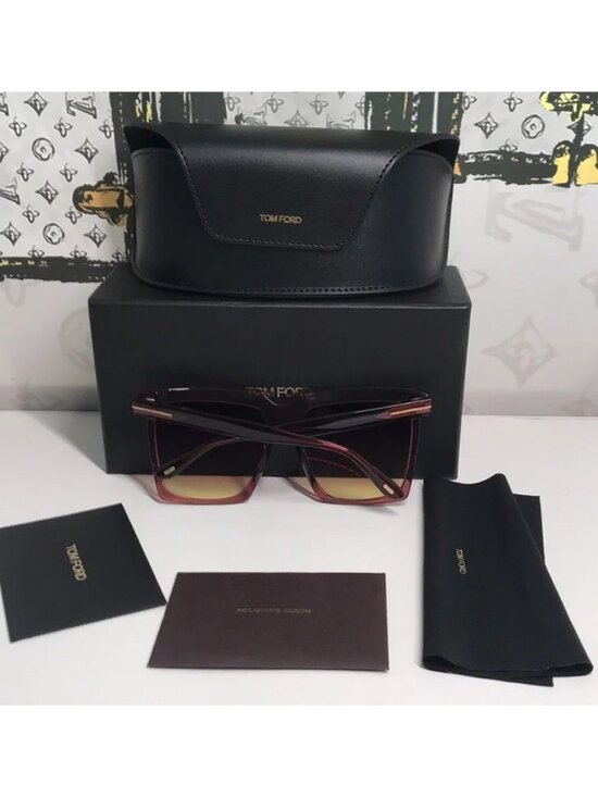 NEW Tom Ford TF764 69T Sunglasses – Shiny Bordeaux Frame / Gradient Bordeaux Le main image 14